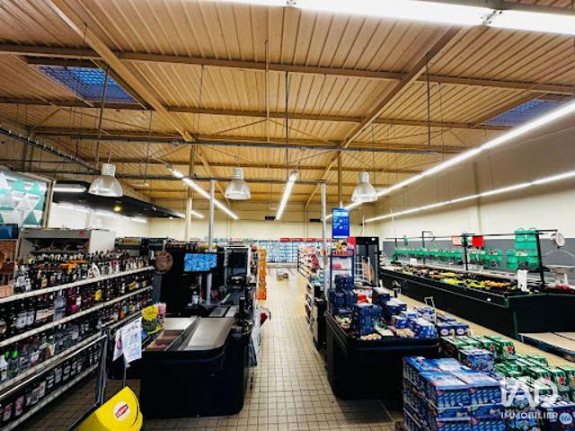 Local Commercial vente à Montluçon