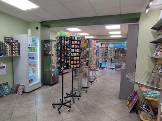 Local Commercial vente à Sedan