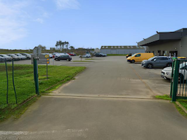 Local Commercial vente à Kernevez, Ploudalmézeau