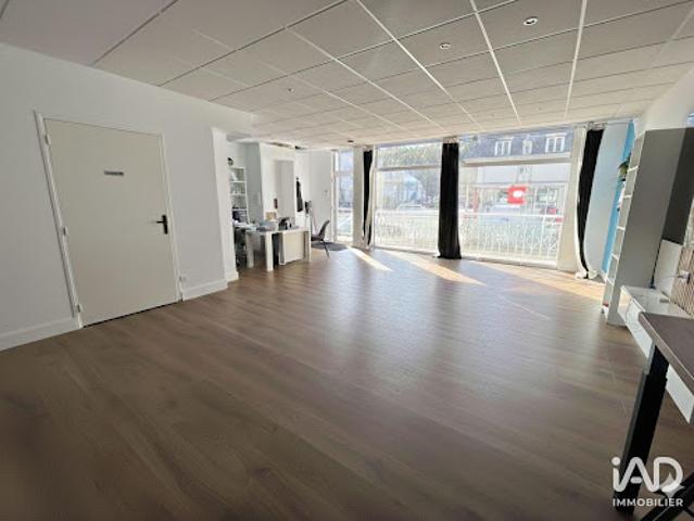 Local Commercial vente à Tours, Chanceaux-sur-choisille