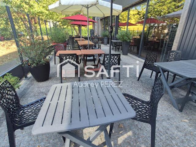 Local Commercial vente à Pontault-Combault, Seine-et-Marne