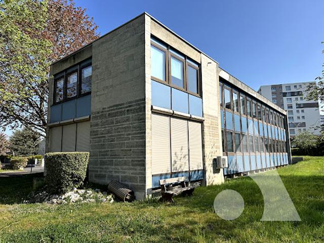 Local Commercial vente à Châlons-en-Champagne, Châlons-en-champagne