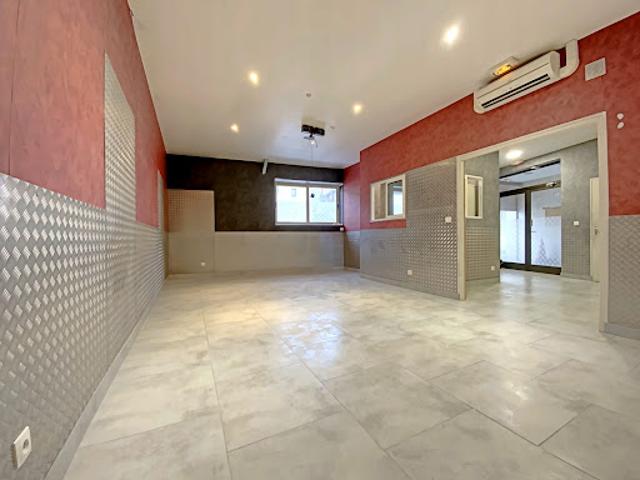 Local Commercial vente à Romorantin-Lanthenay, Romorantin-lanthenay