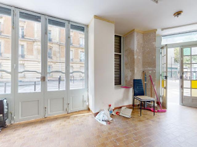 Local Commercial vente à Paris, Île-de-France
