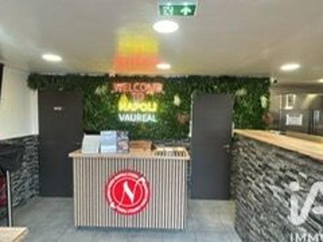Local Commercial vente à Pontoise, Vauréal