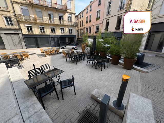Local Commercial vente à Vienne