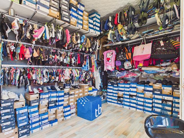 Local Commercial vente à Lisieux, Merville-franceville-plage