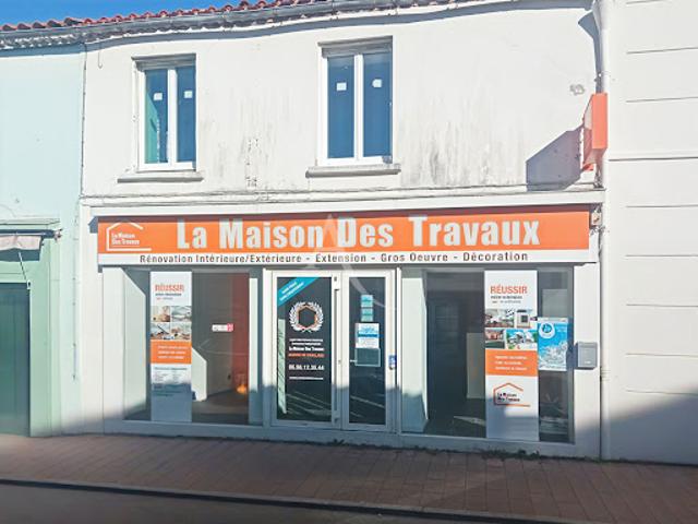 Local Commercial vente à Les Sables-d'Olonne, Challans