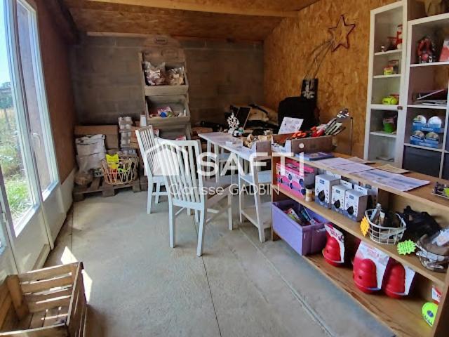 Local Commercial vente à La Grossière, Brains-sur-les-Marches