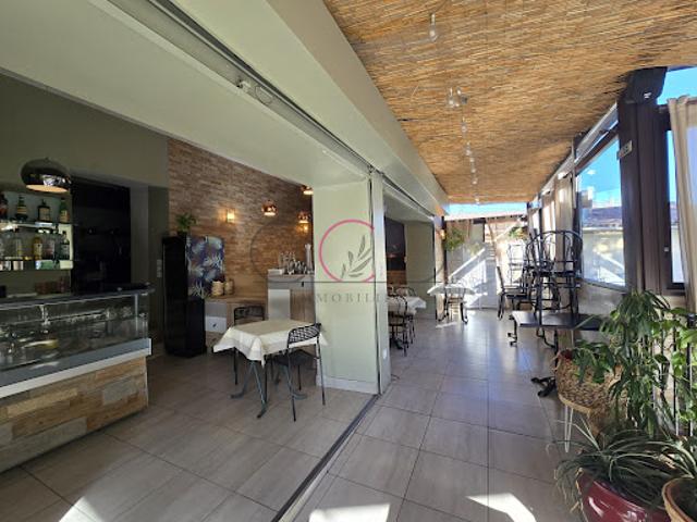 Local Commercial vente à Aix-en-Provence, Bouc-bel-air
