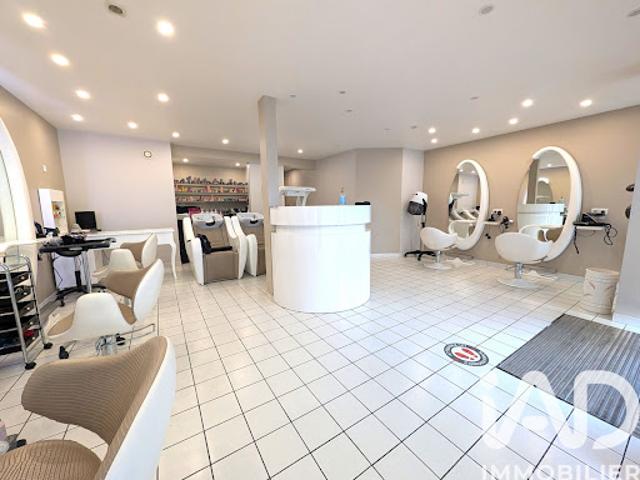 Local Commercial vente à Compiègne, Thourotte