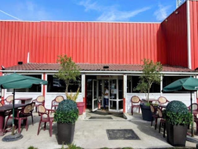 Local Commercial vente à Oinville-Saint-Liphard, Eure-et-Loir
