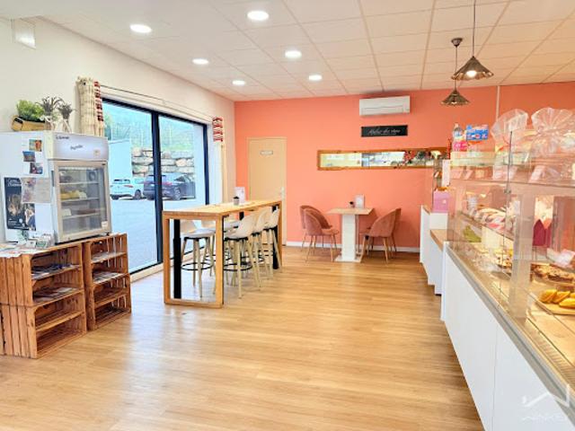 Local Commercial vente à Nyons, Pierrelatte