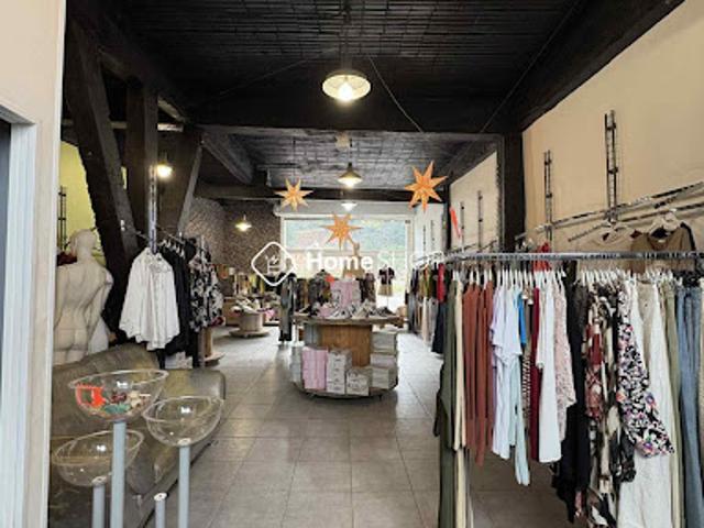 Local Commercial vente à Aix-en-Provence, Les Pennes-mirabeau