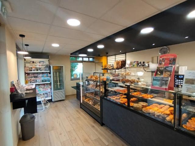 Local Commercial vente à Issoire, Ceyssat