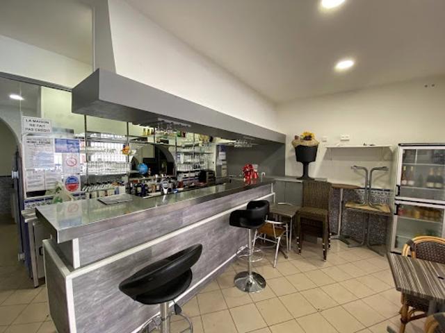 Local Commercial vente à Nice