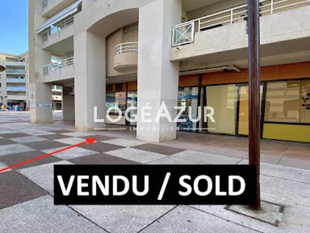 Local Commercial vente à Grasse, Antibes