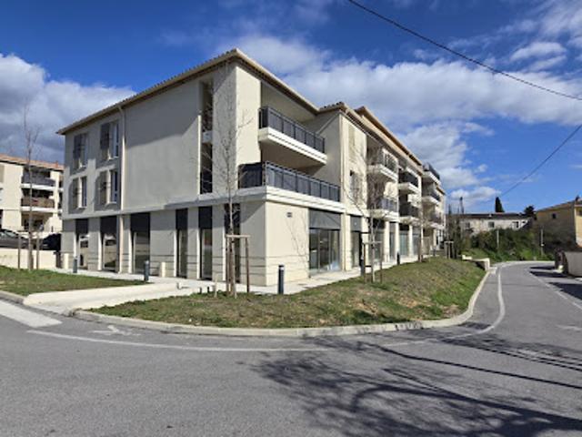 Local Commercial vente à Arrondissement de Toulon, Le Beausset
