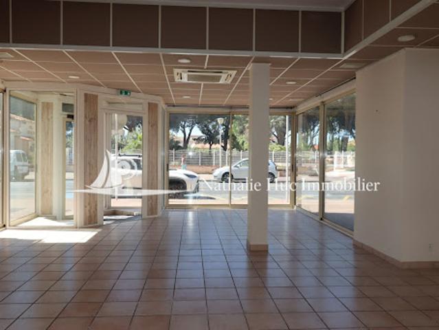 Local Commercial vente à Perpignan, Canet-en-roussillon