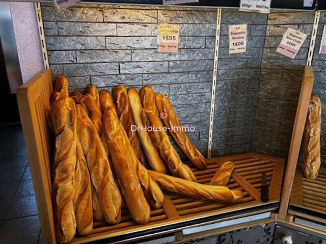 Local Commercial vente à Neufchâteau, Mirecourt