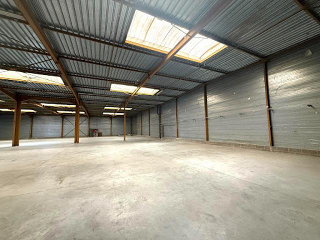 Local Commercial vente à Évreux, Evreux