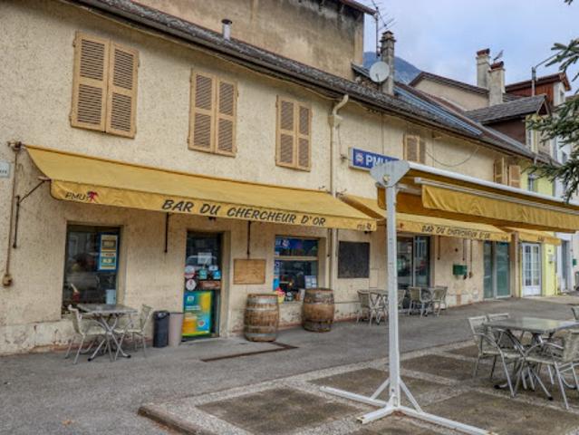 Local Commercial vente à Belley, Virieu-le-grand