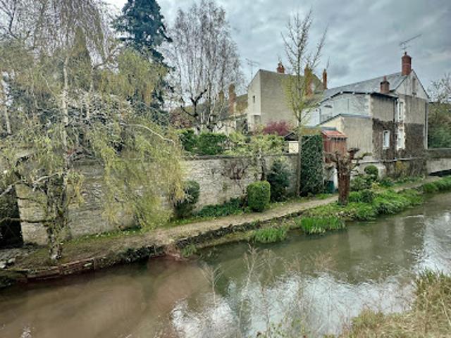 Local Commercial vente à Nevers