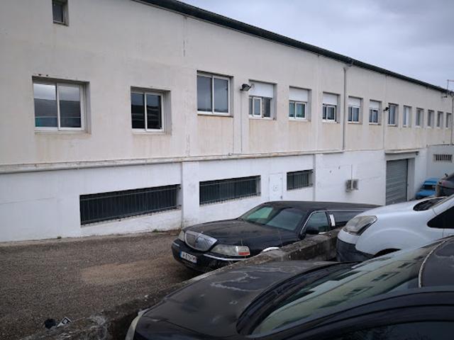 Local Commercial vente à Arrondissement de Draguignan, Draguignan