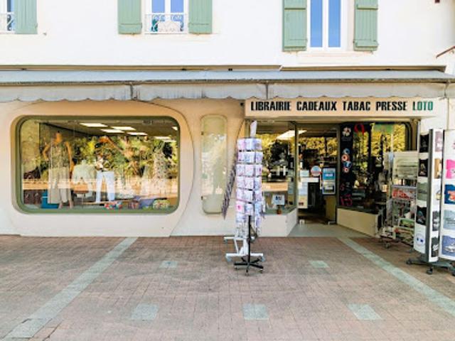 Local Commercial vente à Mont-de-Marsan, Eugénie-les-bains