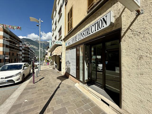 Local Commercial vente à Saint-Jean-de-Maurienne, Saint-jean-de-maurienne