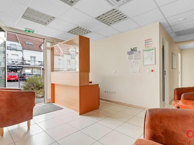 Local Commercial vente à Palaiseau, Sainte-geneviève-des-bois