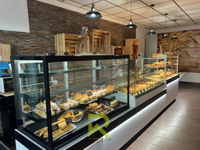 Local Commercial vente à Béziers, Florensac