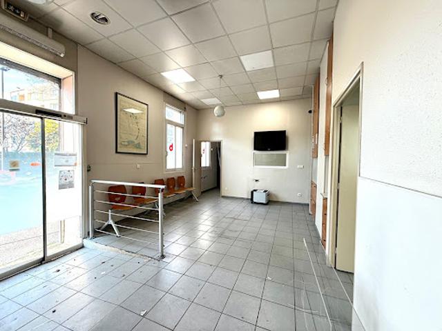 Local Commercial vente à Arrondissement de Draguignan, Fréjus