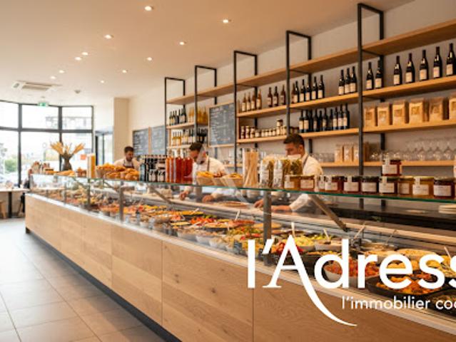 Local Commercial vente à Saint-Germain-en-Laye, Maisons-laffitte