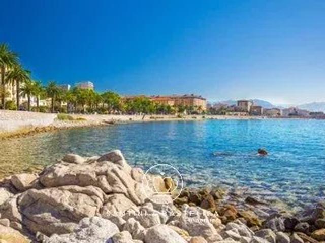 Local Commercial vente à Ajaccio