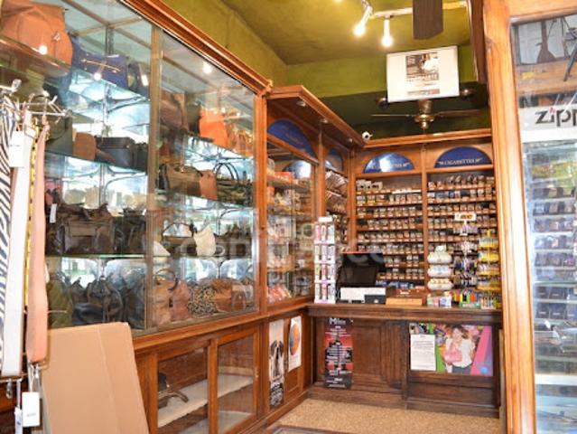 Local Commercial vente à Nevers