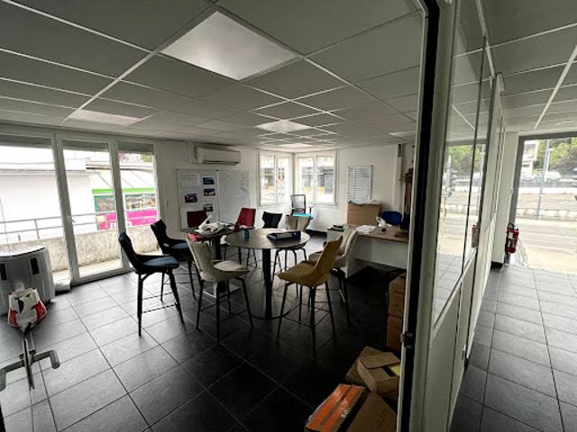 Local Commercial vente à Besançon