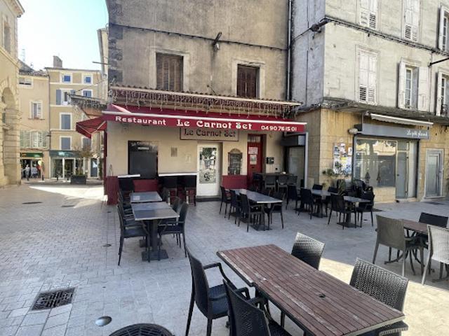 Local Commercial vente à Apt