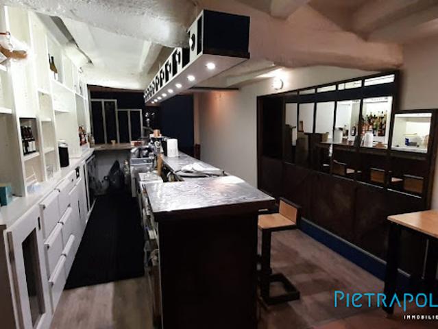 Local Commercial vente à Chalon-sur-Saône, Chalon-sur-saône