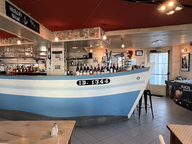 Local Commercial vente à Port-Joinville, L'Île-d'Yeu