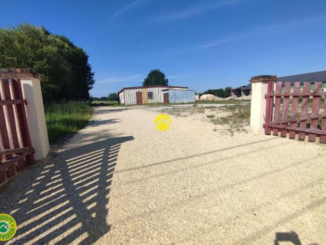 Local Commercial vente à Vierzon, Aubigny-sur-nère