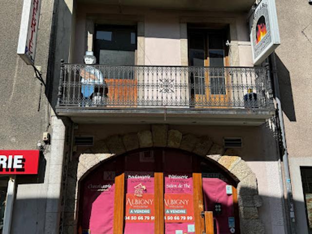 Local Commercial vente à Annecy, Thônes