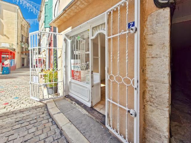 Local Commercial vente à Forcalquier
