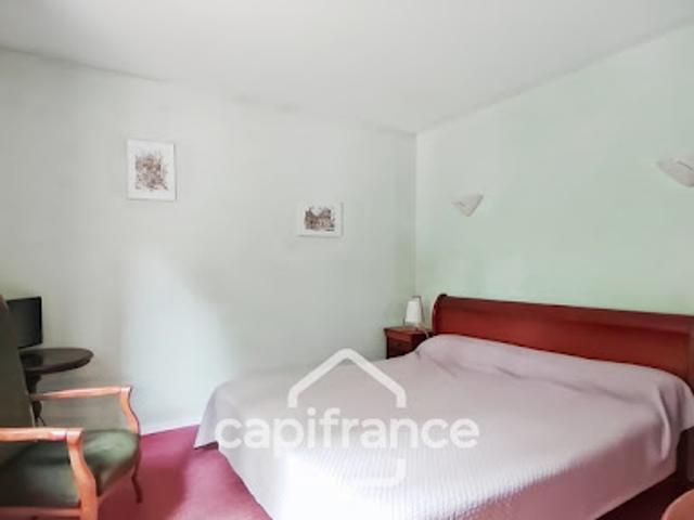 Local Commercial vente à Sarlat-la-Canéda, Belvès