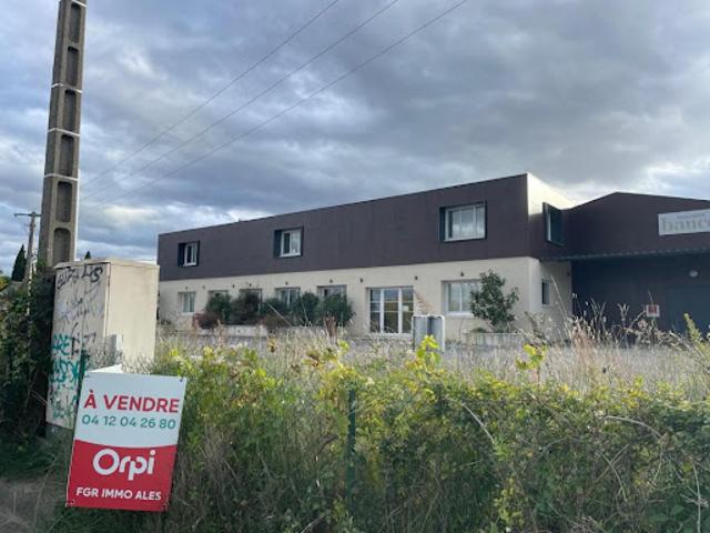 Local Commercial vente à Alès, Saint-hilaire-de-brethmas
