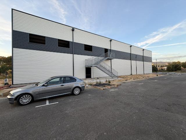 Local Commercial vente à Arrondissement de Toulon, Signes