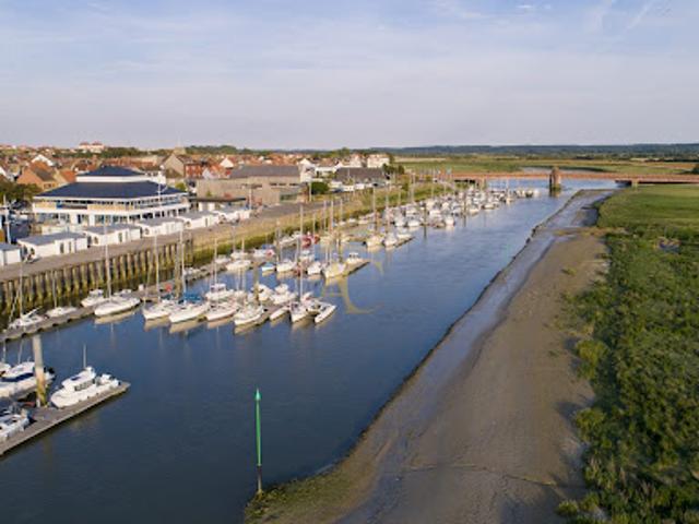 Local Commercial vente à Étaples, Pas-de-Calais