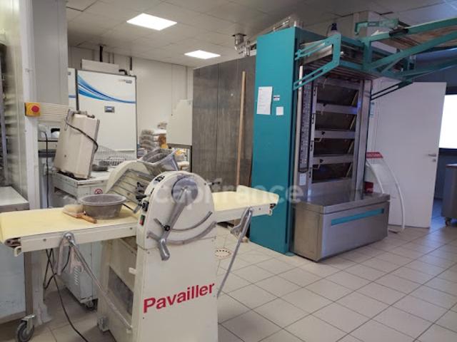 Local Commercial vente à Nîmes, Beauvoisin
