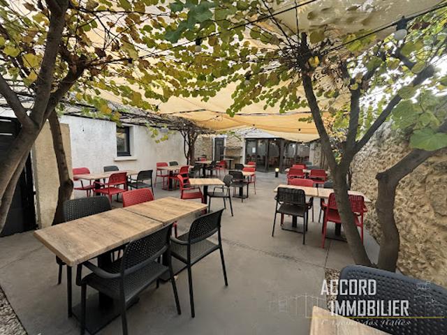Local Commercial vente à Béziers, Capestang
