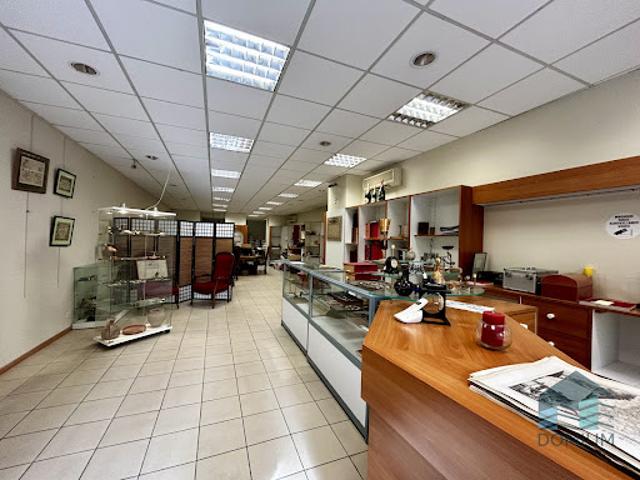 Local Commercial vente à Béziers